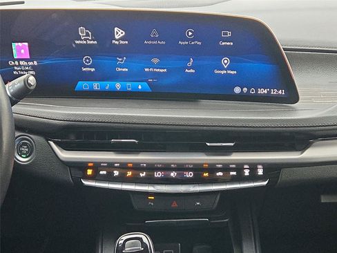 Certified 2025 Cadillac XT4 Premium Luxury AWD/4WD image 20