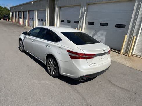 Used 2014 Toyota Avalon XLE Touring FWD image 16
