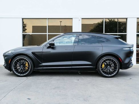 Used 2023 Aston Martin DBX AWD/4WD image 16