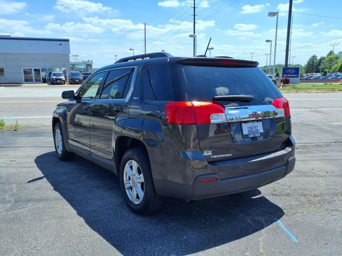 Used 2015 GMC Terrain SLT w/ Open Road Package FWD image 2