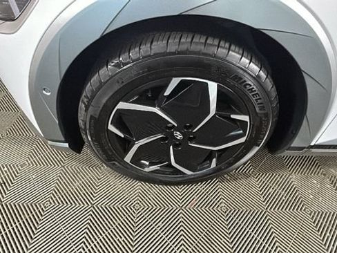 Used 2024 Hyundai Ioniq 5 Limited RWD image 9