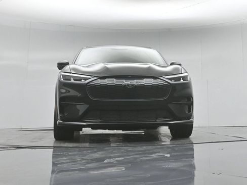 Certified 2025 Ford Mustang Mach-E GT AWD/4WD image 51