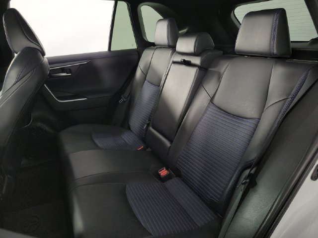 Used 2024 Toyota RAV4 XSE w/ Weather Package AWD/4WD image 17