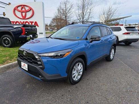 New 2026 Toyota Corolla Cross LE image 2