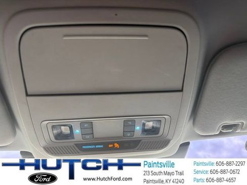 Used 2021 Ford Explorer XLT w/ Class III Trailer Tow Package AWD/4WD image 33