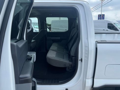 Used 2024 Ford F250 XLT AWD/4WD image 14