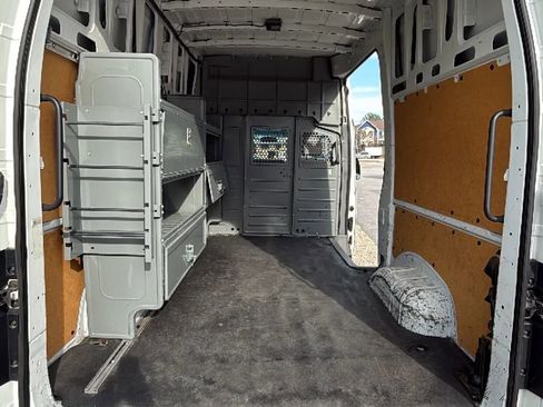 Used 2014 Nissan NV 2500 SV w/ Side & Curtain Airbag Package RWD image 21