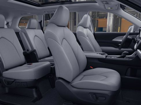 New 2026 Toyota Grand Highlander AWD image 20