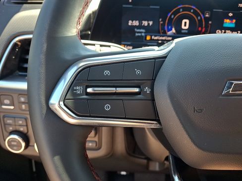 Used 2025 Chevrolet Tahoe RST w/ RST Capability Package AWD/4WD image 24