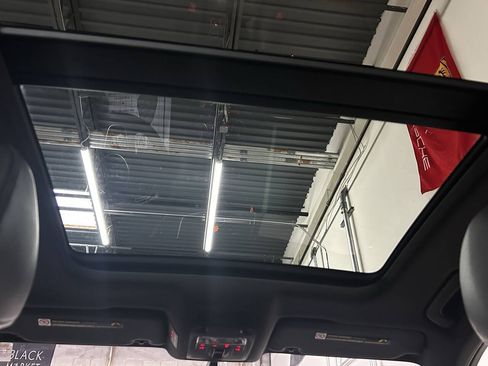 Used 2017 Audi Q3 2.0T Premium FWD image 29