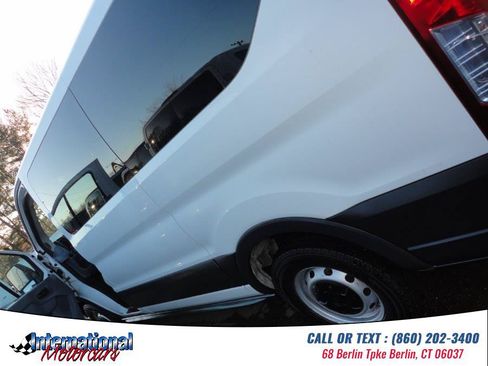 Used 2016 Ford Transit 150 XL RWD image 17