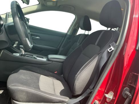 Used 2022 Nissan Sentra SV image 17