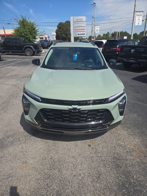 Used 2026 Chevrolet Trax ACTIV FWD image 5