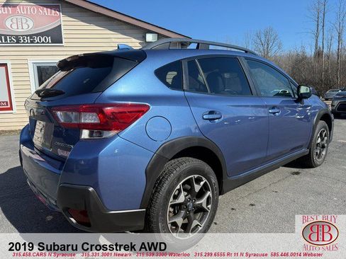 Used 2019 Subaru Crosstrek 2.0i Premium AWD/4WD image 3