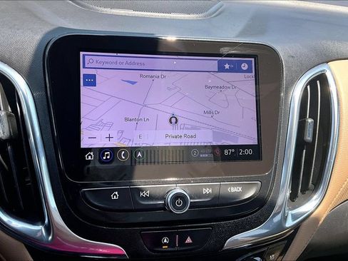 Used 2023 Chevrolet Equinox Premier FWD image 35
