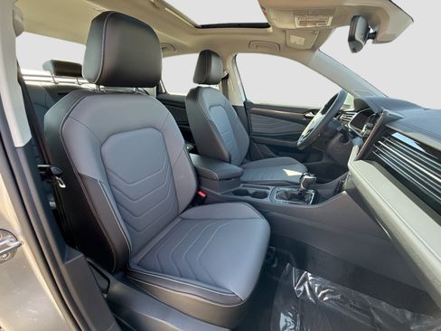 New 2026 Volkswagen Jetta SEL image 15