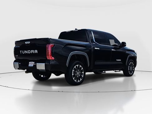 Used 2024 Toyota Tundra Limited AWD/4WD image 5