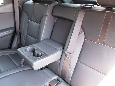 Used 2023 Chevrolet Blazer Premier FWD image 18