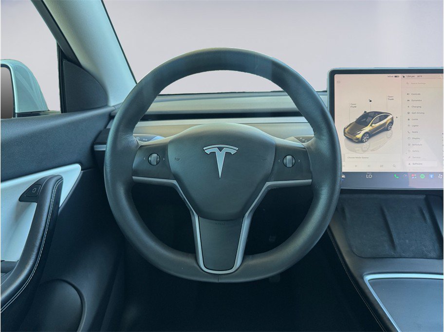 Used 2022 Tesla Model Y Long Range AWD/4WD image 11