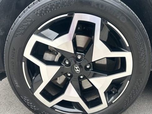 Used 2024 Hyundai Santa Cruz Limited image 14