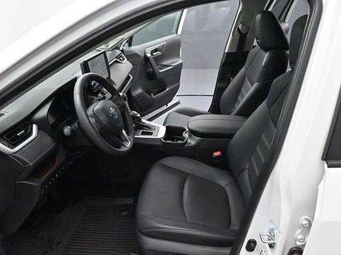 Used 2025 Toyota RAV4 Limited w/ Advanced Technology Package FWD image 12