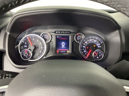 Used 2025 RAM 2500 Big Horn AWD/4WD image 21