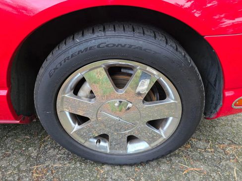 Used 2002 Ford Thunderbird image 9