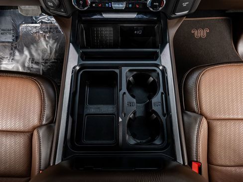 Used 2024 Ford F250 King Ranch w/ Chrome Package image 28