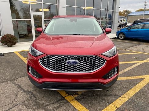 Used 2024 Ford Edge SEL w/ Convenience Package image 8