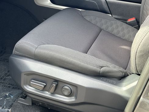 New 2026 Toyota Tundra SR5 image 8