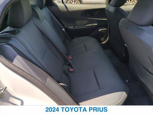 Used 2024 Toyota Prius LE FWD image 24