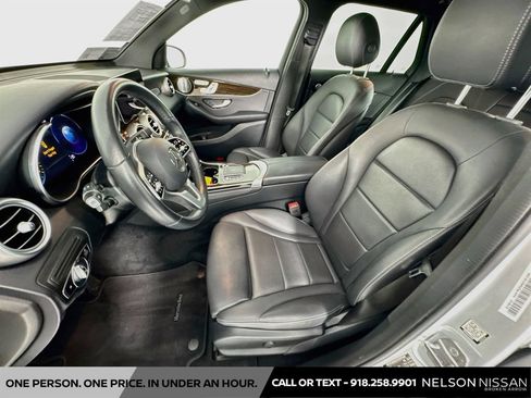 Used 2020 Mercedes-Benz GLC 300 image 21