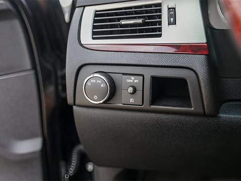 Used 2011 Cadillac Escalade EXT Luxury image 14