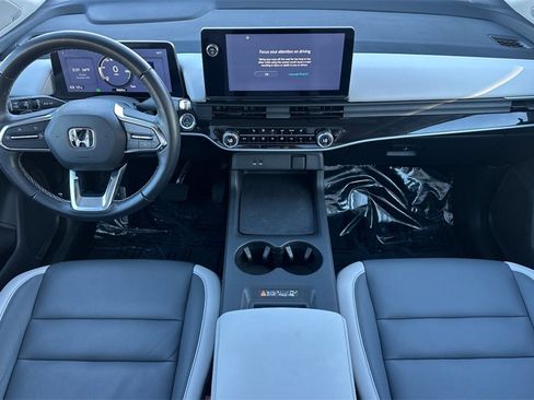 Used 2024 Honda Prologue Touring image 12