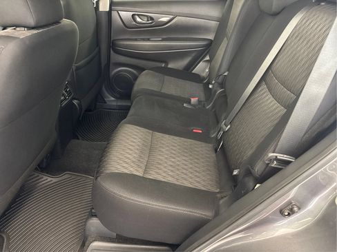 Used 2020 Nissan Rogue SV w/ Premium Package AWD/4WD image 14