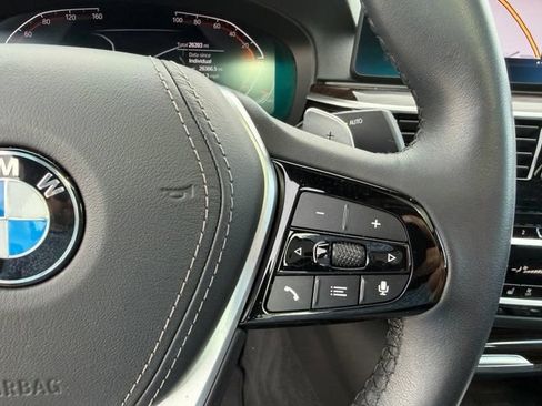 Used 2021 BMW 540i w/ Convenience Package RWD image 20
