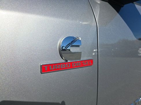 Used 2024 RAM 2500 Laramie image 38