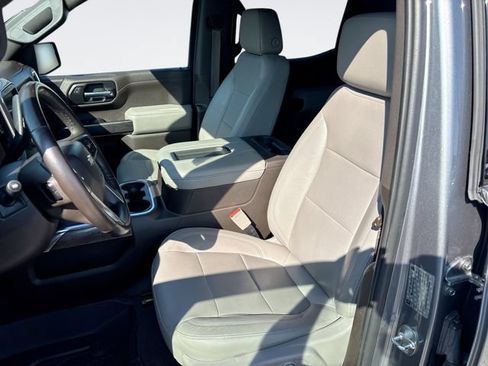 Used 2019 Chevrolet Silverado 1500 LTZ AWD/4WD image 11