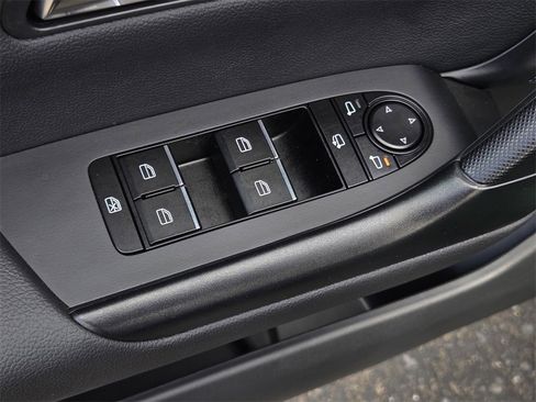 Certified 2025 MAZDA CX-50 AWD 2.5 S w/ Premium Plus Pkg image 11