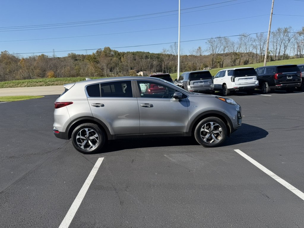 Used 2020 Kia Sportage LX w/ LX Popular Package AWD/4WD image 7
