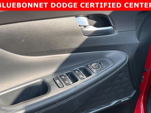 Used 2022 Hyundai Santa Fe SEL w/ Convenience + Premium Package FWD image 10