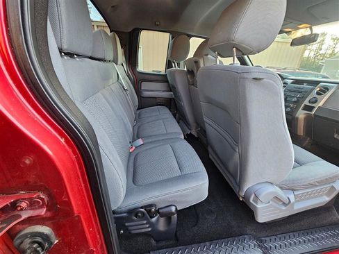 Used 2012 Ford F150 XLT w/ XLT Chrome Pkg image 10