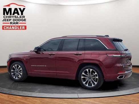 Used 2022 Jeep Grand Cherokee Overland w/ Advanced Protech Group III AWD/4WD image 16