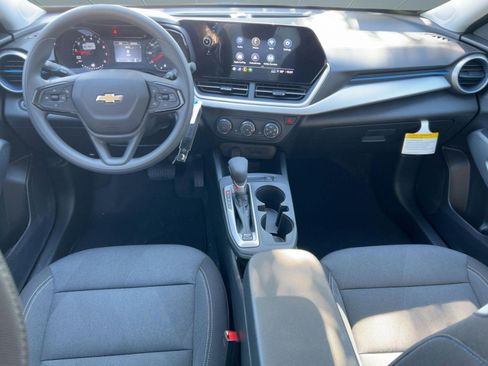New 2026 Chevrolet Trax LS w/ LS Convenience Package image 14