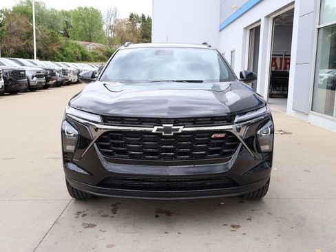 New 2026 Chevrolet Trax RS FWD image 5