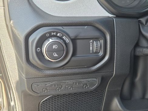 New 2026 Jeep Gladiator Sport image 22