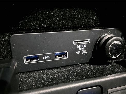 Used 2022 Land Rover Range Rover Sport HSE Dynamic image 16