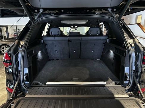 Used 2024 BMW X5 xDrive40i w/ M Sport Package AWD/4WD image 22