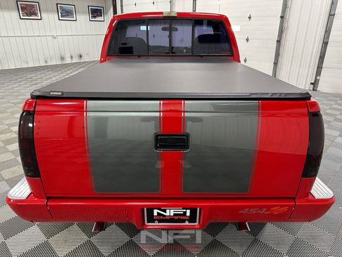Used 1993 Chevrolet Silverado 1500 454 SS RWD image 9