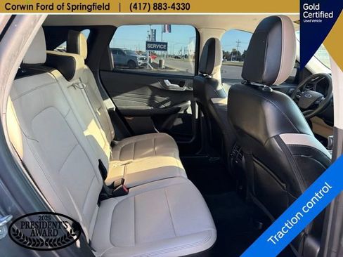 Used 2022 Ford Escape SEL w/ Technology Package FWD image 11